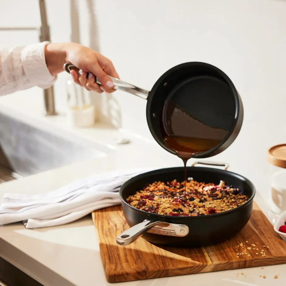 All-Clad 10-Inch Frittata Pan / NS Pro for Flawless Omelettes
