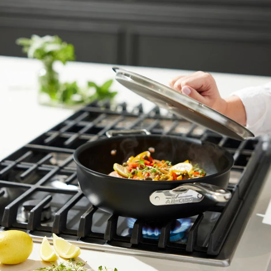 All-Clad 4-Quart Essential Pan with Lid / NS Pro Multi-Use Cookware
