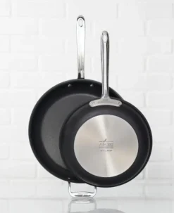 All-Clad 6-Quart Essential Pan with Lid / Bigger Batches with