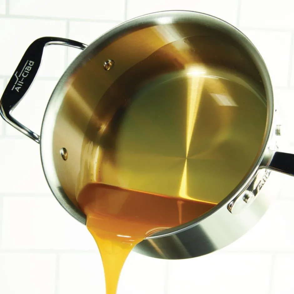 All-Clad 4-Quart Sauce Pan with Lid / D5 Brushed Stainless Cookware