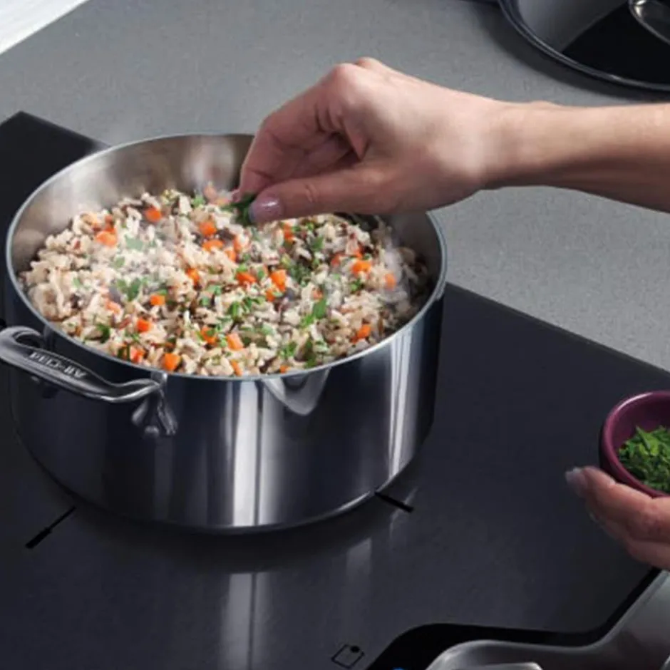 All-Clad 1-Quart Saucepan / Perfect for Sauces and Simmering